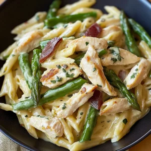 Creamy Chicken Asparagus Pasta